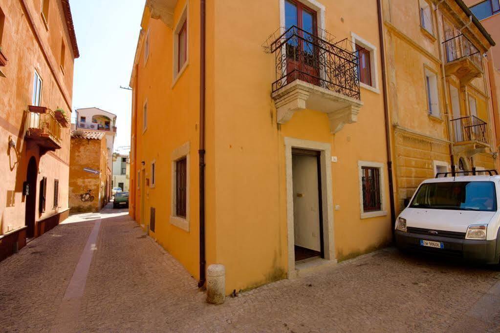 Hotel Amsicora 8 Olbia Esterno foto