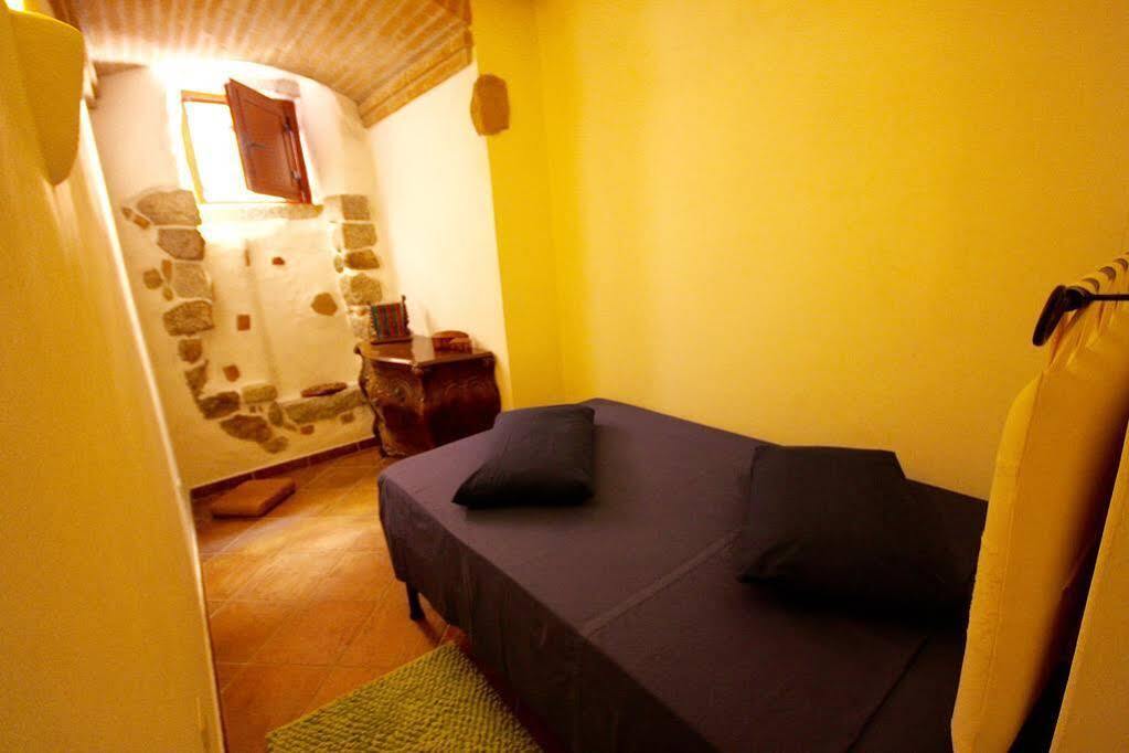 Hotel Amsicora 8 Olbia Esterno foto